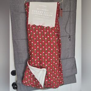 Reversible Dreamy Cotton Gauze Throw With Cozy Plush